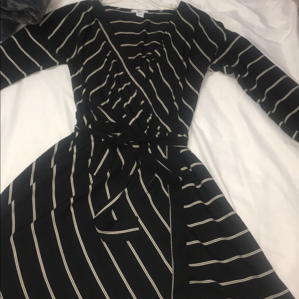 Bar ||| Dress